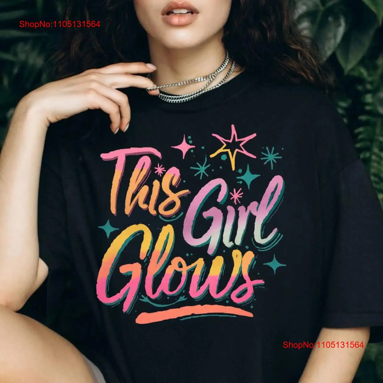 Vintage Fashion Quotes Short - Cette fille brille t-shirt Empowering pour