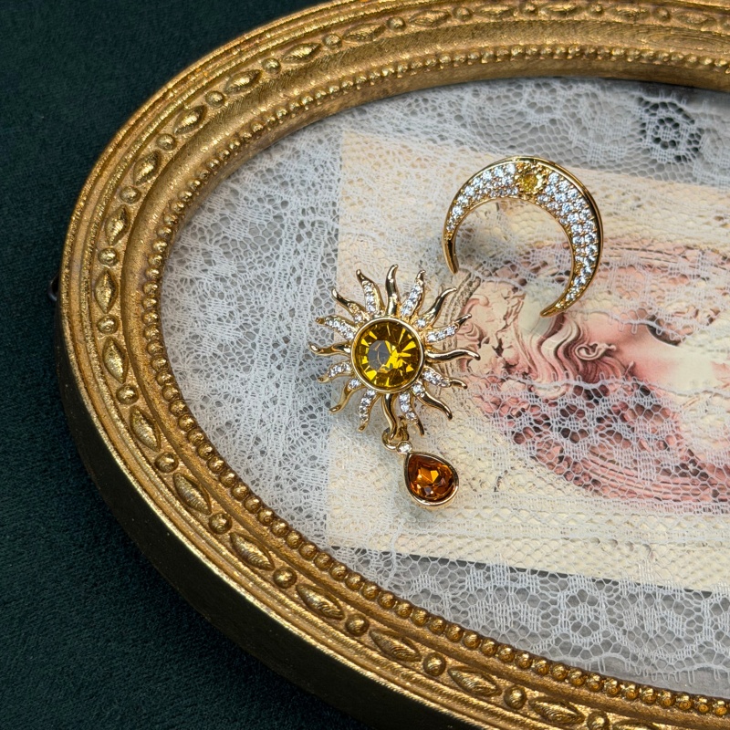 Boucles d'oreilles Vintage en  - Vintage Fashion Jewelry Brands avis et prix