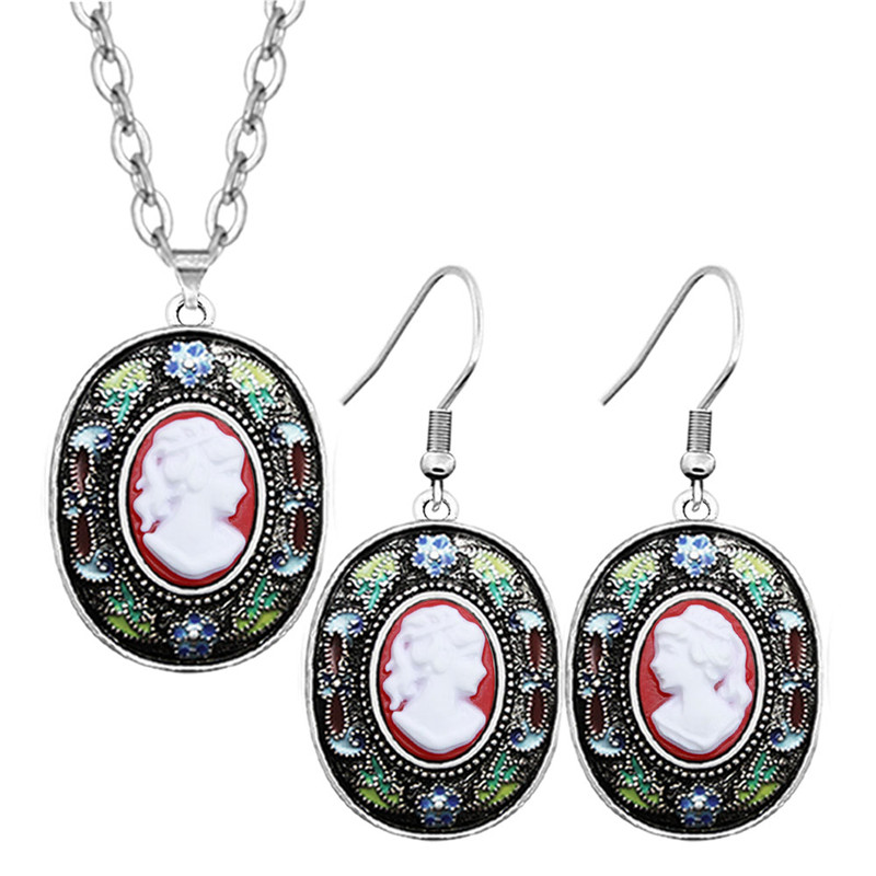 Lady Queen Cameo Ensembles pou - Vintage Fashion Queen avis et prix