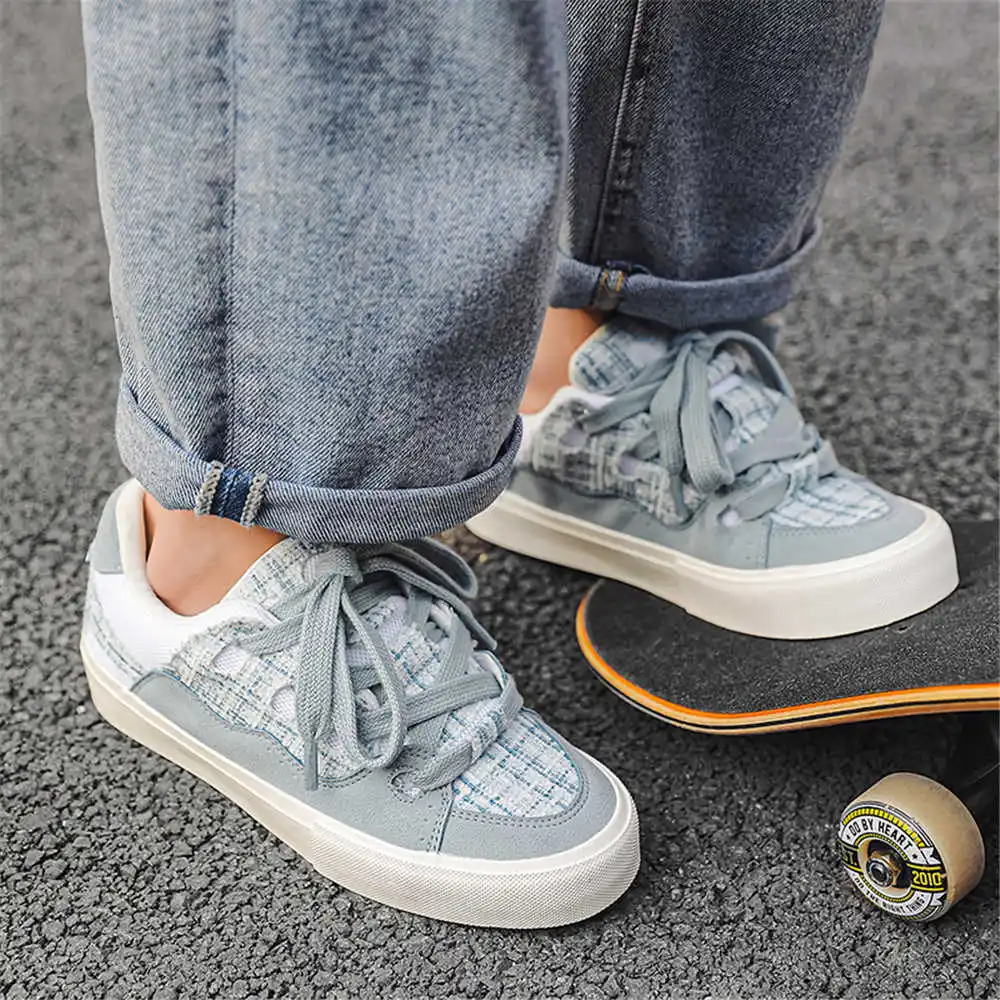 Chaussures d'école Hiphop avec - Vintage Fashion Resale avis et prix
