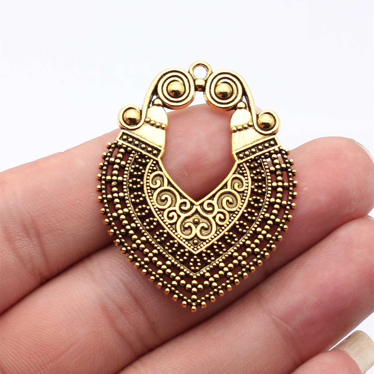 8 pièces de pendentifs boucles - Vintage Fashion Earrings avis et prix