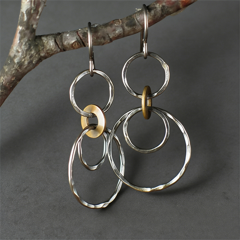 Boucles d'oreilles Vintage en  - Vintage Fashion Magazine avis et prix